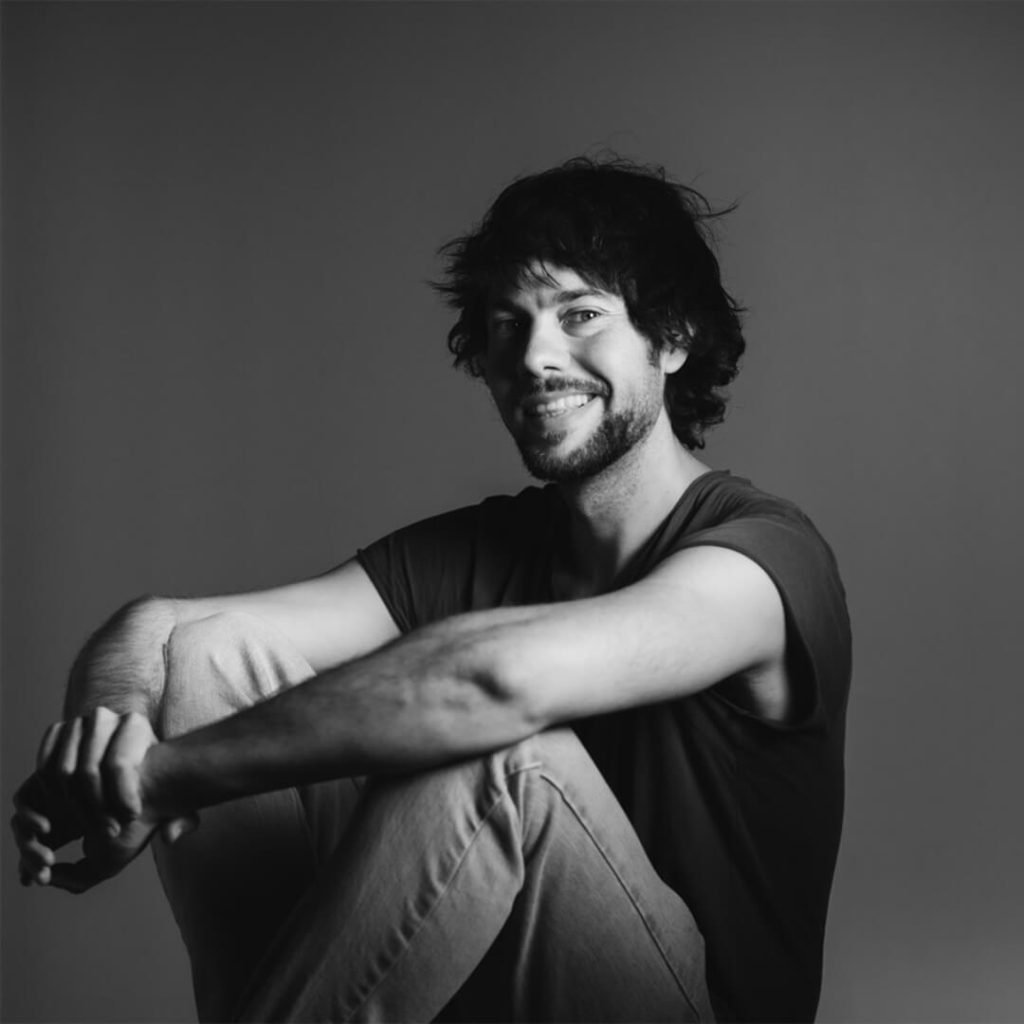 Taiteilija Dominik Fleischmann