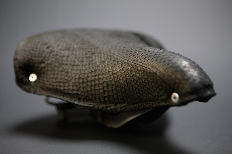 Poukama-muotoilukilpailun 1. palkinto: Lohisatula, Linda Huunonen